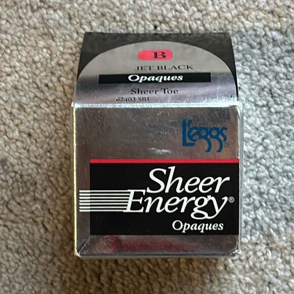 Legg’s Sheer Energy Opaques Pantyhose in Jet Black! - Picture 1 of 4